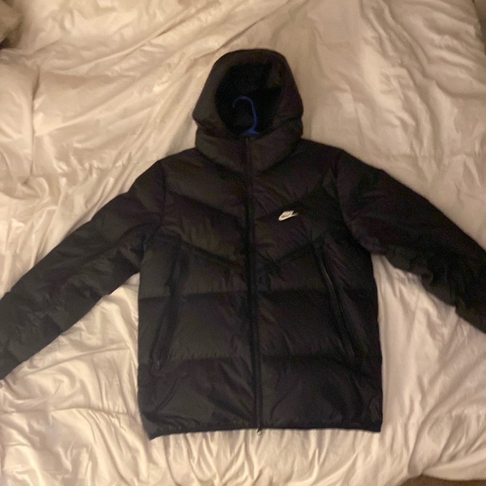 Nike puffer jacket